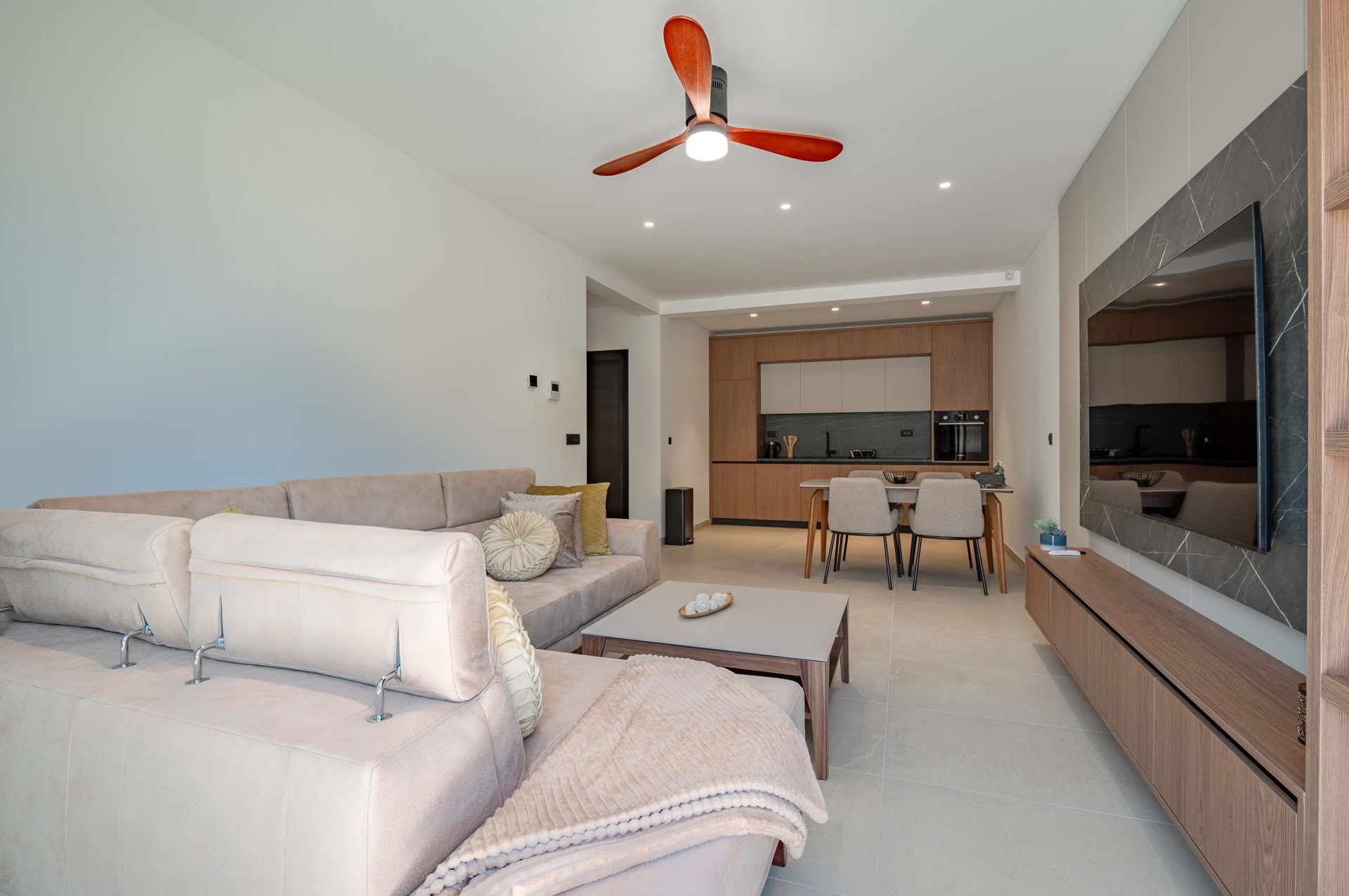 Budva, Reževići – Nova Luksuzna Vila sa Pogledom na More i Bazenom - Amfora Real Estate