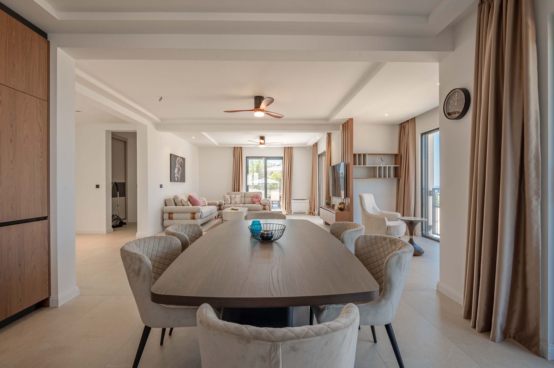 Budva, Reževići – Dve Nove Luksuzna Vila sa Pogledom na More i Bazenom - Amfora Real Estate