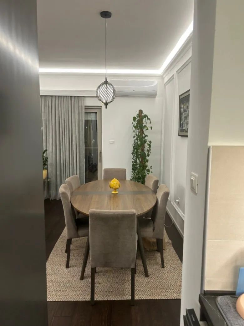 amforaproperty.com/Na prodaju studio apartman sa parking mestom u naselju Kalimanj, Tivat, 25m²