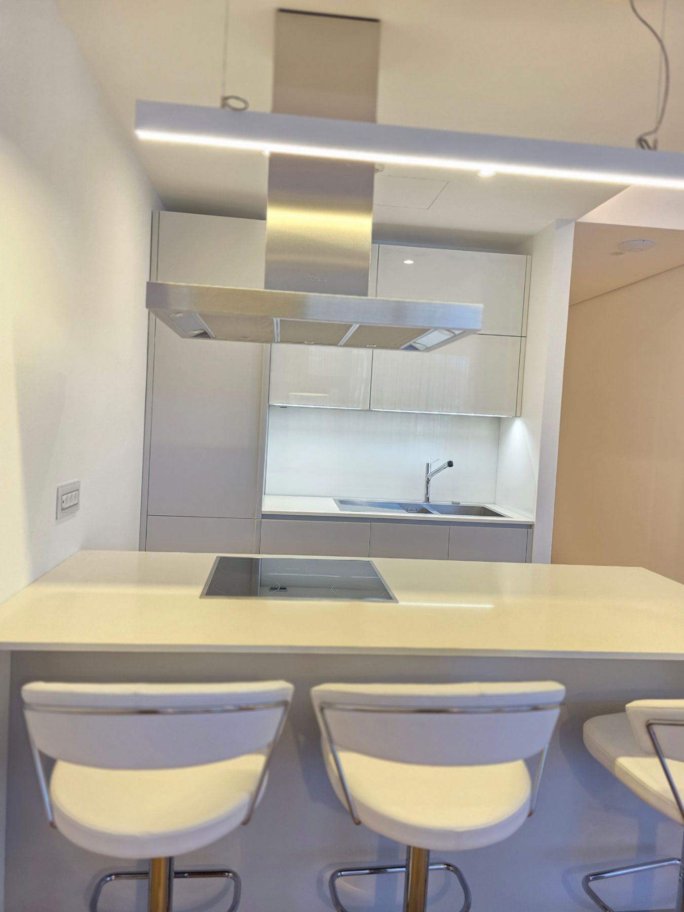 Prodaja luksuzan dvosoban stan 160m² - Dukley Gardens, Budva - Amfora Real Estate