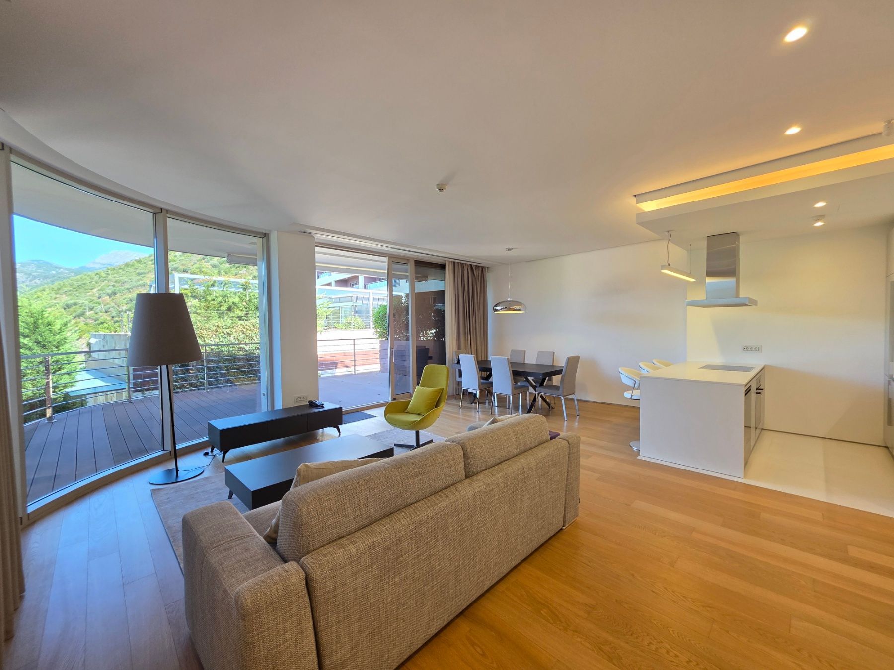 Prodaja luksuzan dvosoban stan 160m² - Dukley Gardens, Budva - Amfora Real Estate