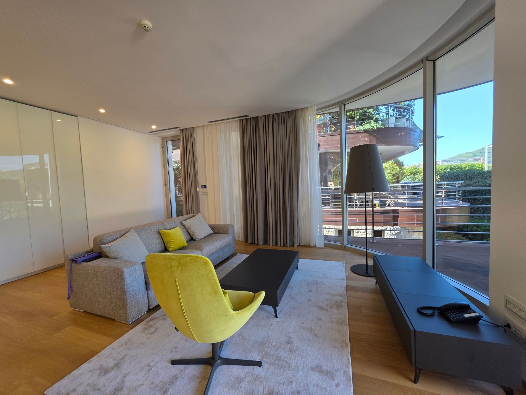 Prodaja luksuzan dvosoban stan 160m² - Dukley Gardens, Budva - Amfora Real Estate