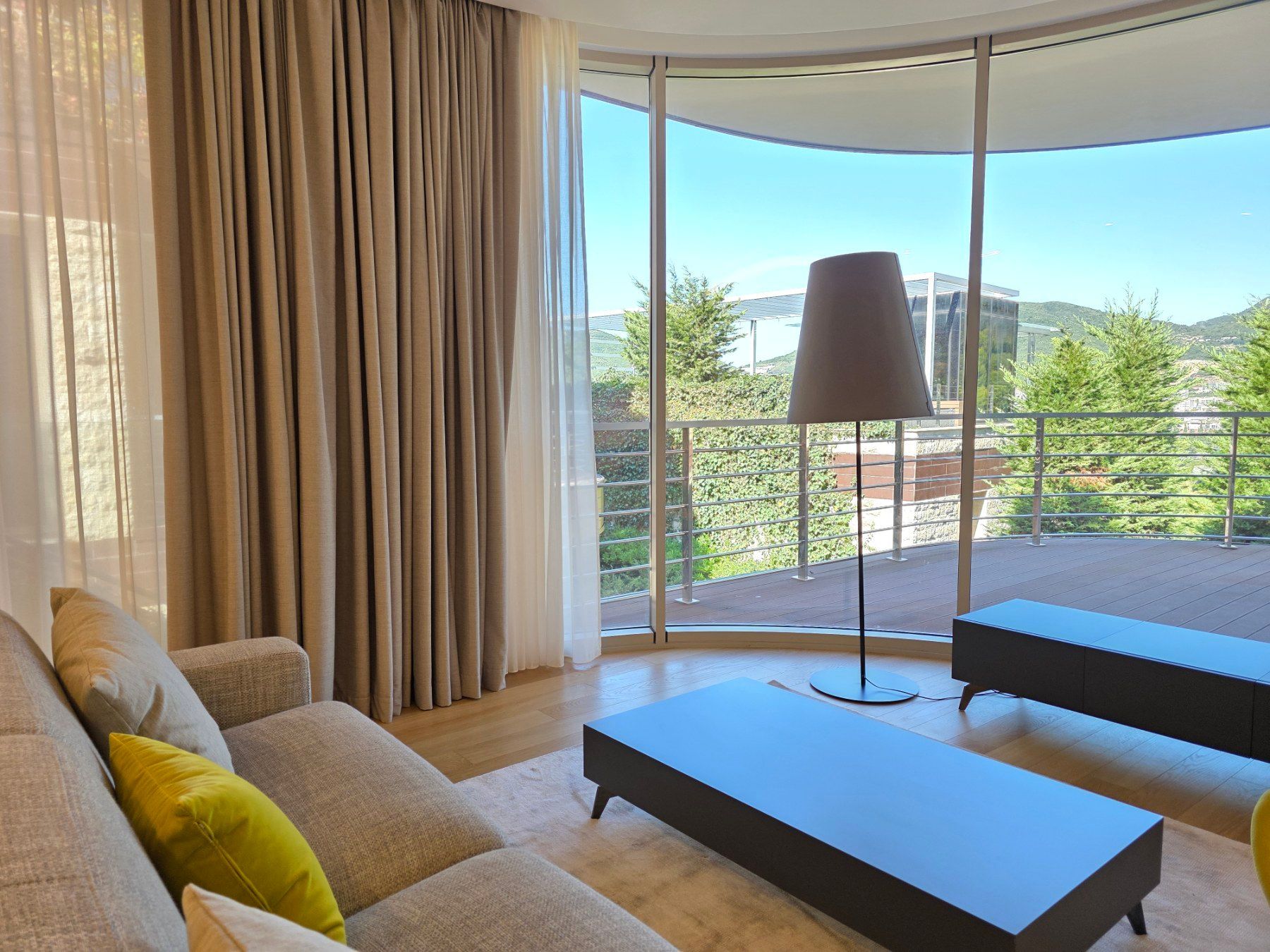 Prodaja luksuzan dvosoban stan 160m² - Dukley Gardens, Budva - Amfora Real Estate