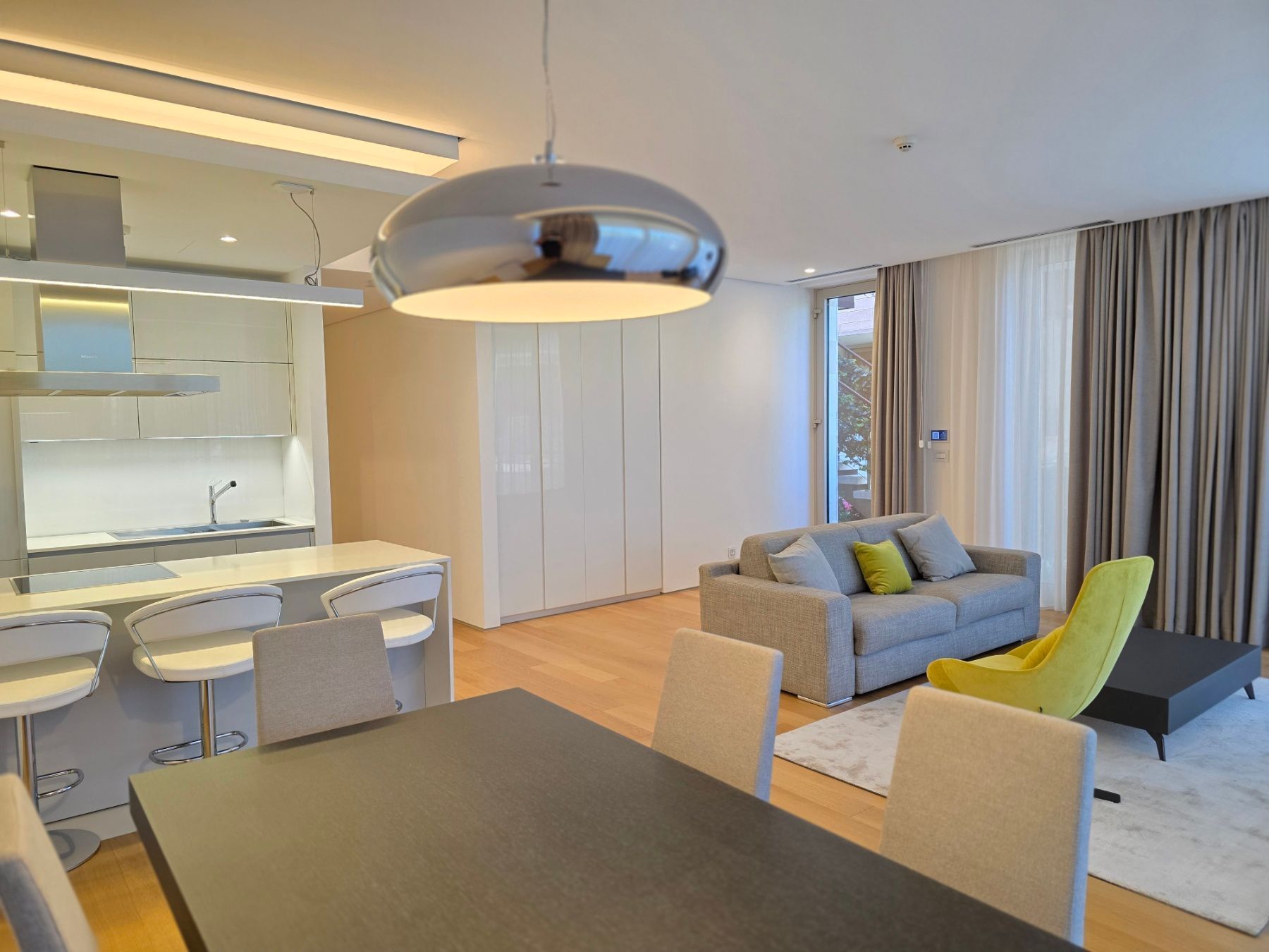 Prodaja luksuzan dvosoban stan 160m² - Dukley Gardens, Budva - Amfora Real Estate