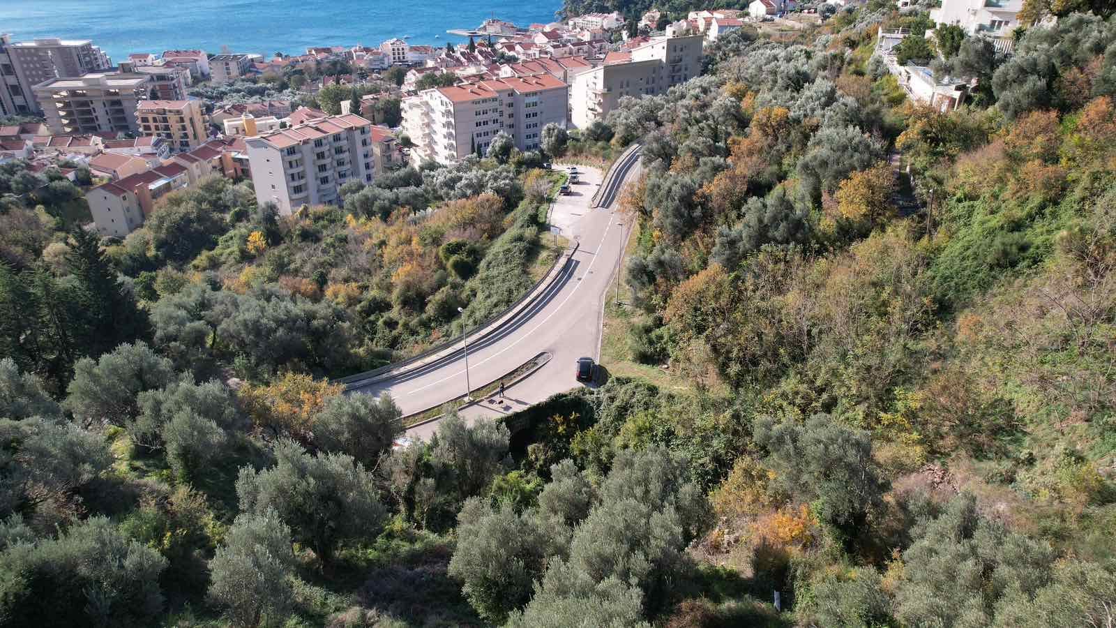 amforaproperty.com/Urbanizovan plac za izgradnju hotela u Petrovcu sa pogledom na more, 1320 m²