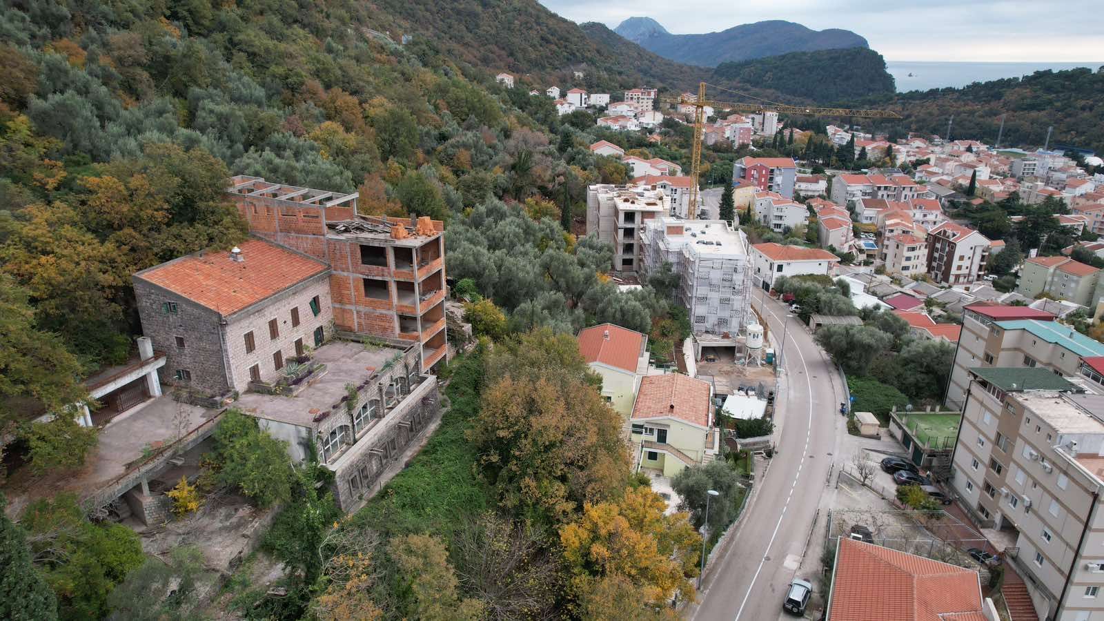 amforaproperty.com/Urbanizovan plac 360 m² sa pogledom na more, Petrovac