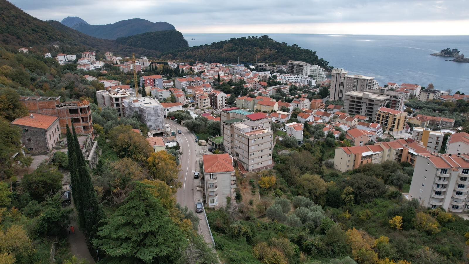 amforaproperty.com/Urbanizovan plac 360 m² sa pogledom na more, Petrovac