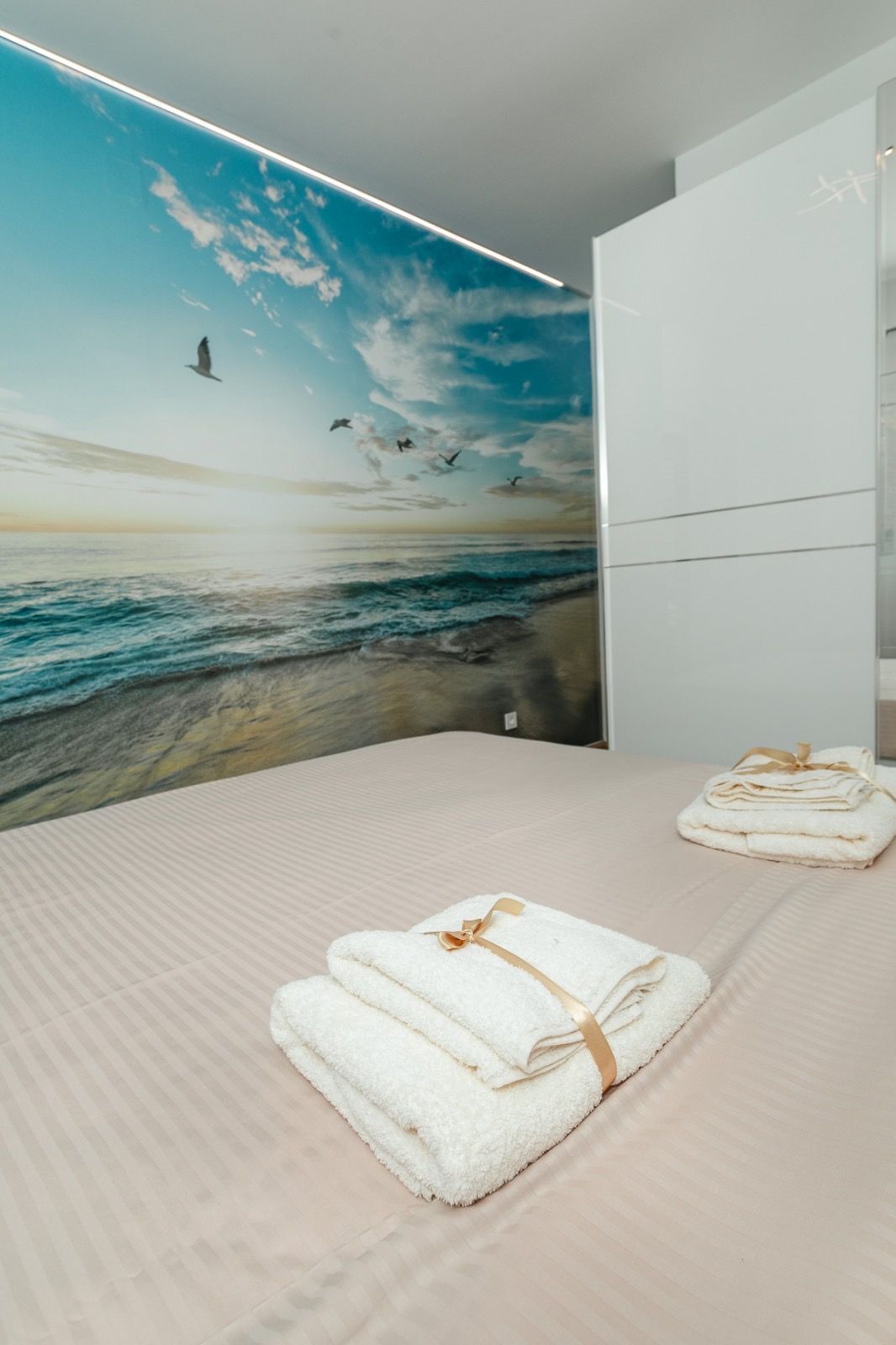 Moderno opremljen jednosoban stan sa garaznim mestom kod autobuske stanice u Budvi (Izdavanje na duzi period) - Amfora Real Estate