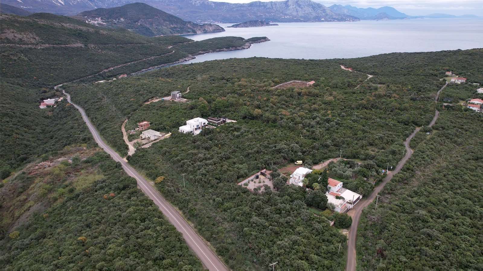 amforaproperty.com/Urbanizovano zemljište od 1.645 m² sa UTU uslovima - Krimovica, Kotor