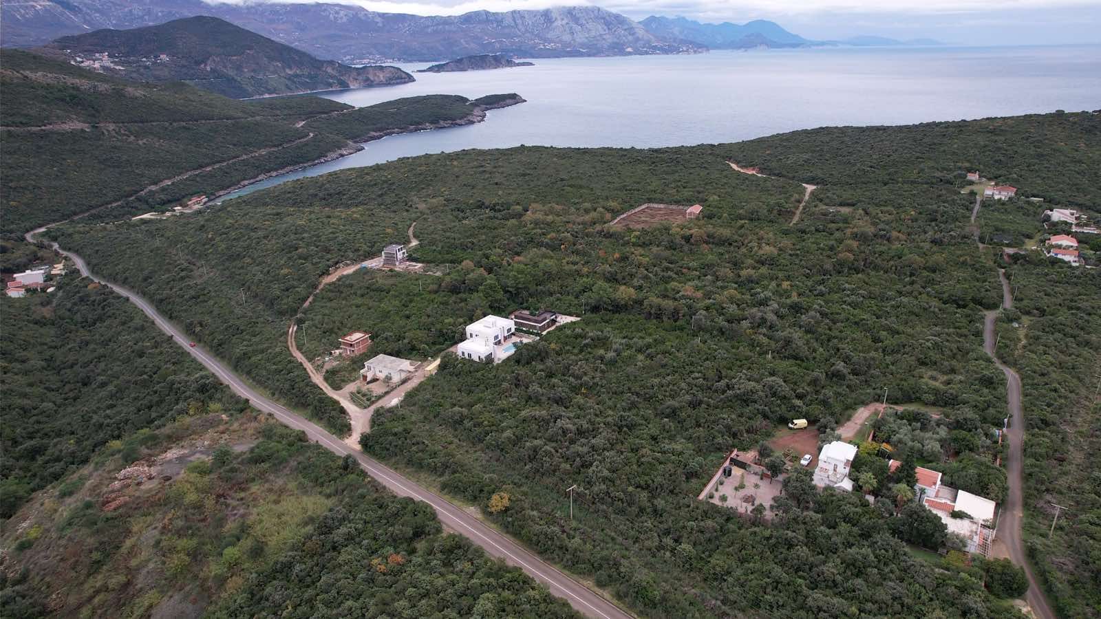 amforaproperty.com/Urbanizovano zemljište od 1.645 m² sa UTU uslovima - Krimovica, Kotor