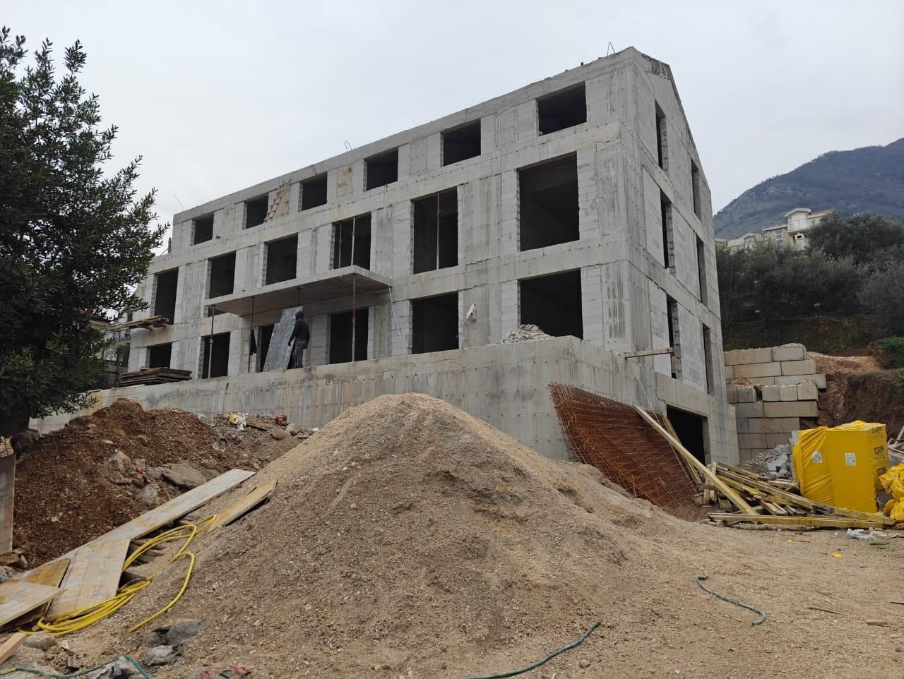 amforaproperty.com/Jednosoban stan 50.6m2 u novom stambenom kompleksu u Prčnju, Kotor