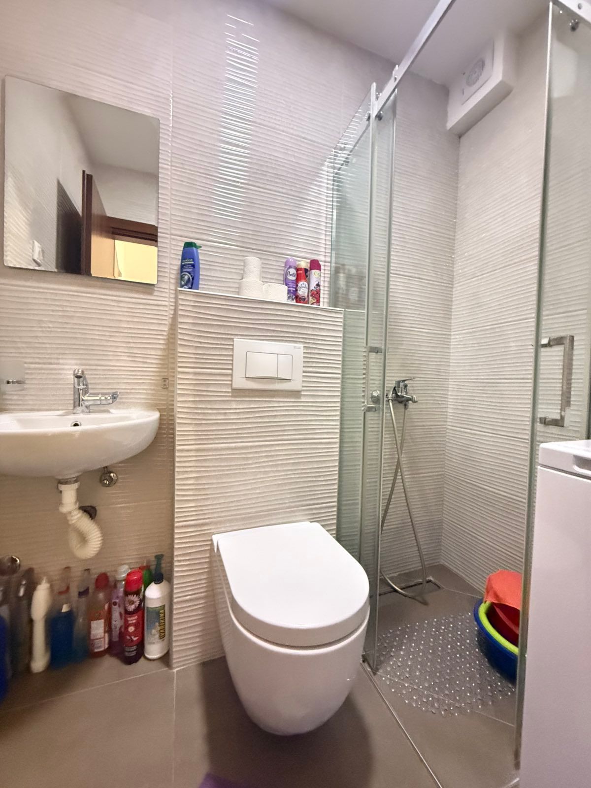 amforaproperty.com/Moderno opremljen studio apartman u Budvi (Izdavanje na duzi period)