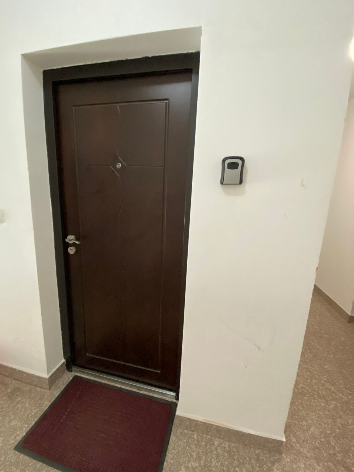 Izdavanje studio apartmana u Budvi,Podkosljun - (izdavanje na duzi period) - Amfora Real Estate