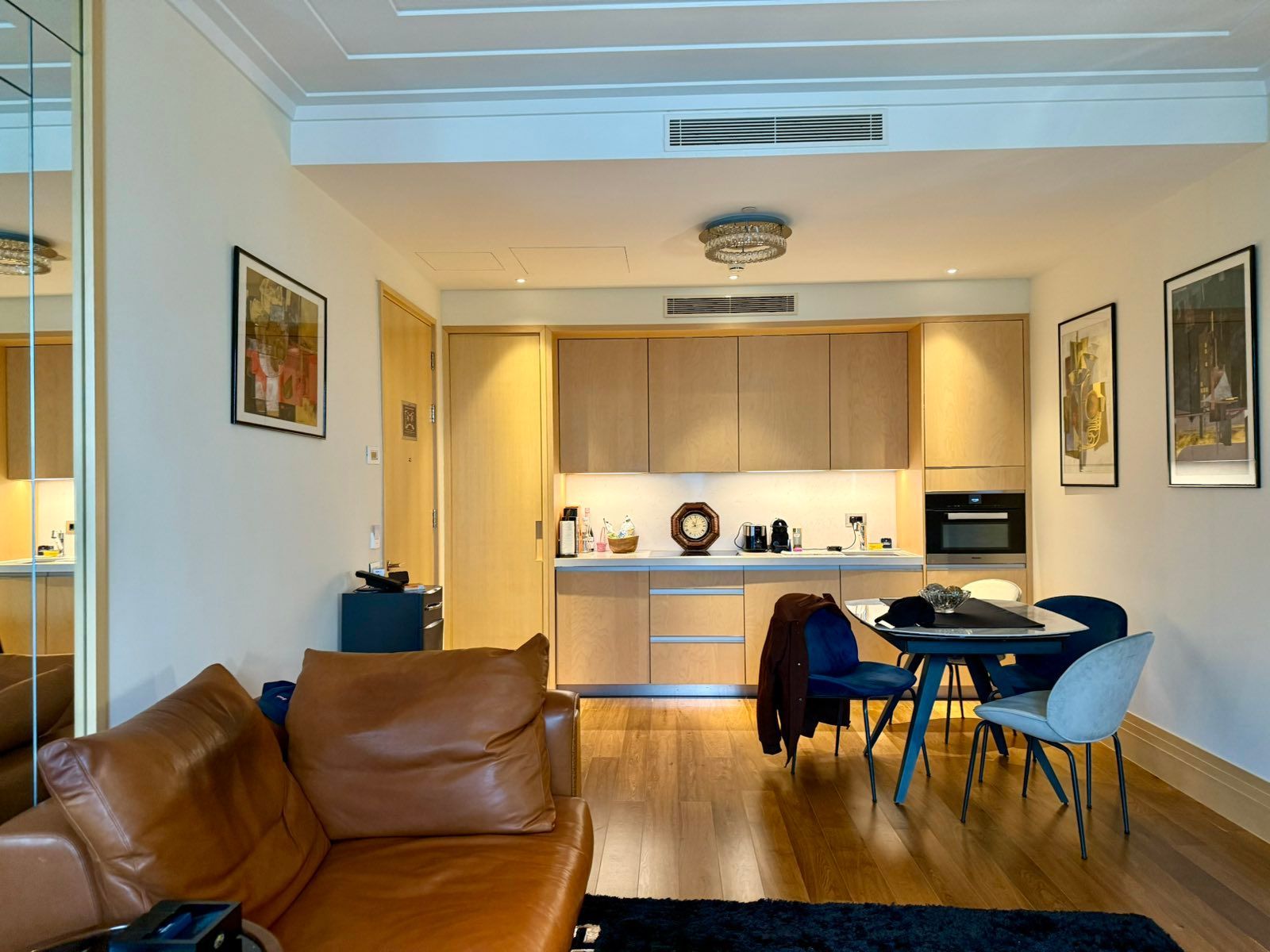 amforaproperty.com/Jednosoban apartman 68 m² sa predivnim pogledom na more u prvom redu – Regent, Porto Montenegro, Tivat