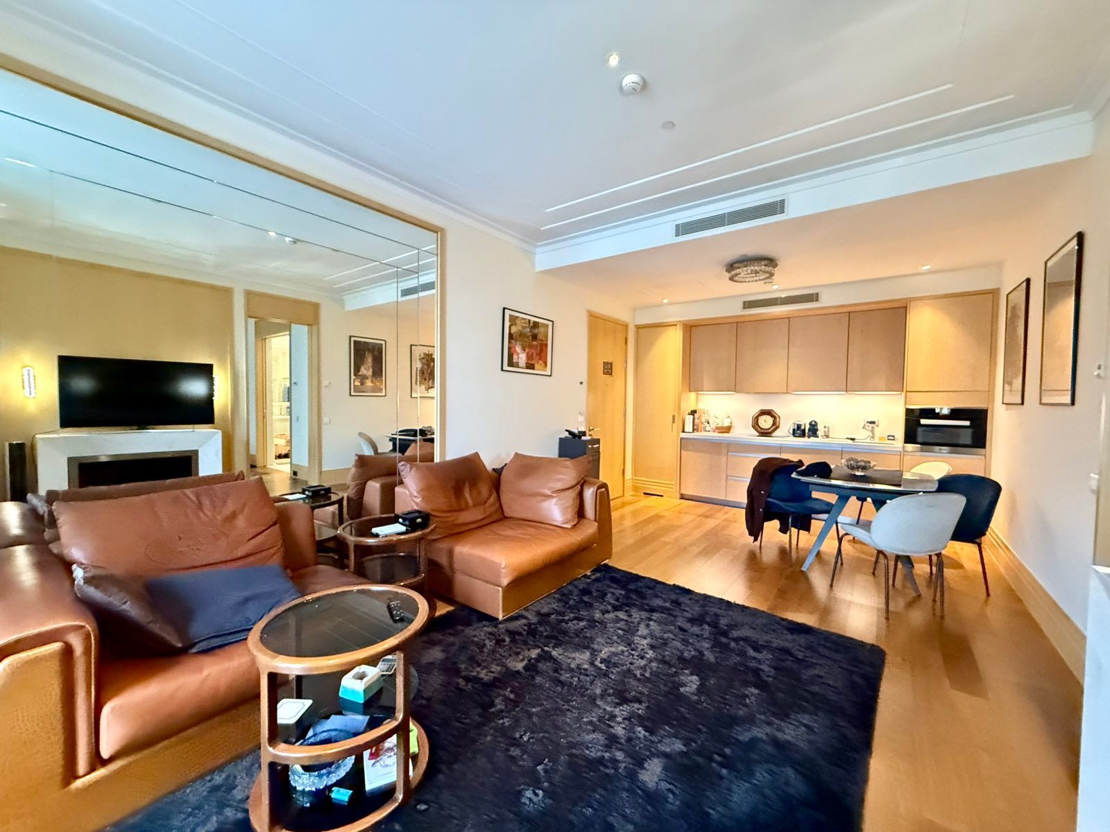 amforaproperty.com/Jednosoban apartman 68 m² sa predivnim pogledom na more u prvom redu – Regent, Porto Montenegro, Tivat