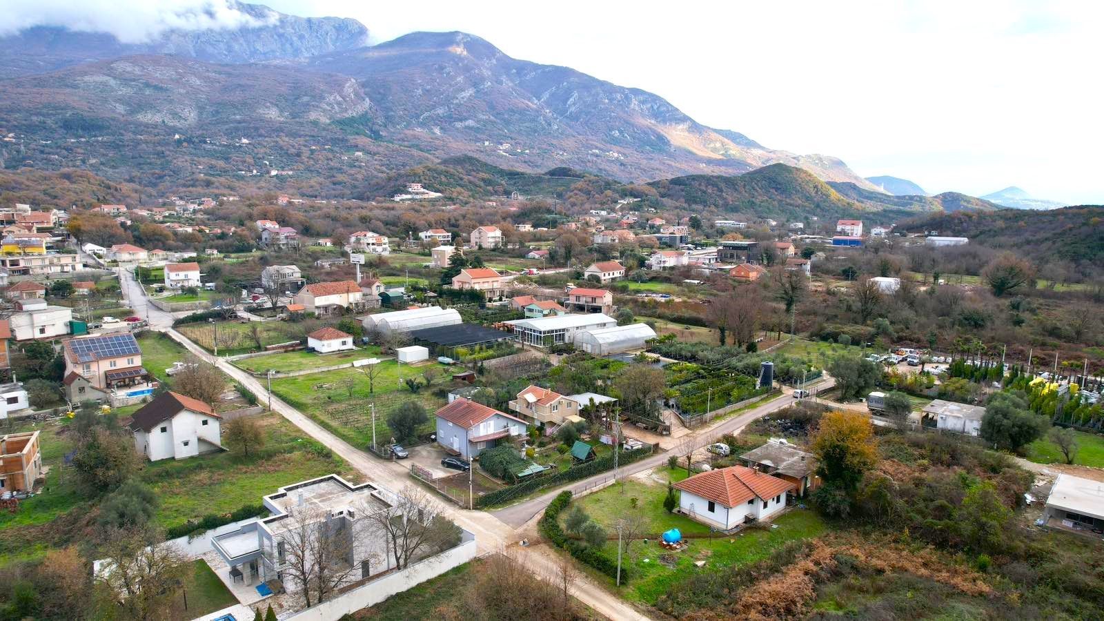 amforaproperty.com/Radanovici,Kotor-Gradjevinsko zemljiste 1142m2