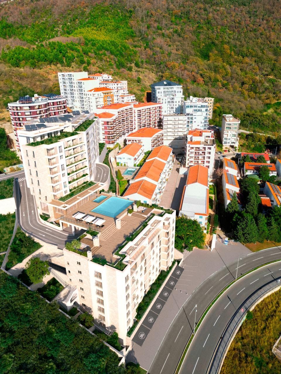amforaproperty.com/Jednosoban stan 53m2 u novom luksuznom stambenom kompleksu u izgradnji u Bečićima, bez poreza, 200 metara od plaže, sa pogledom na more