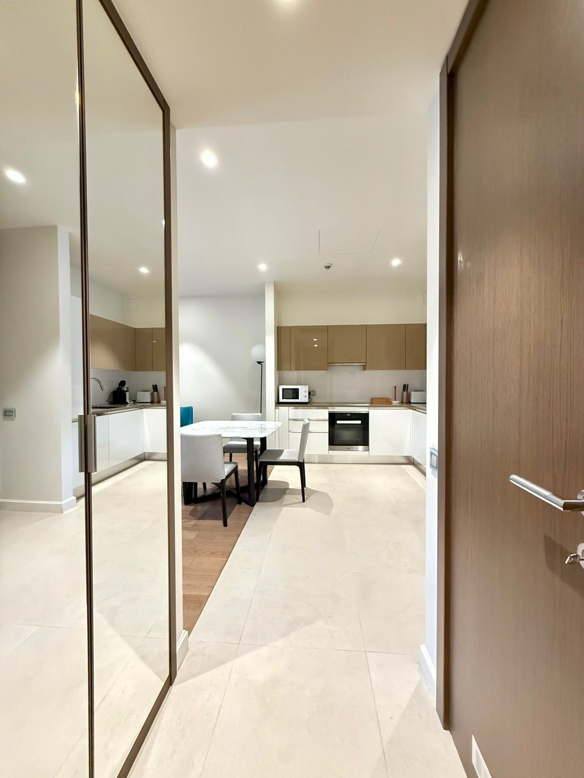 amforaproperty.com/Luksuzan jednosoban stan sa direktnim pristupom bazenu u Portonovi Village Residences, Herceg Novi