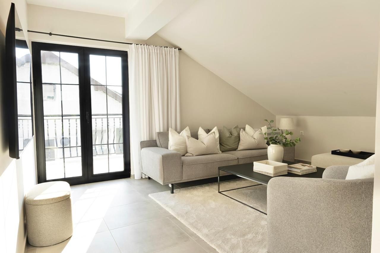 amforaproperty.com/Nova Luksuzna Vila u Tivtu – 424 m²