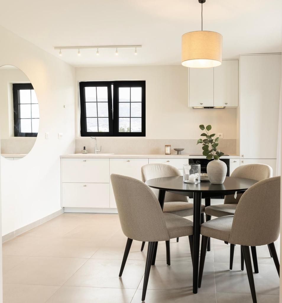 amforaproperty.com/Nova Luksuzna Vila u Tivtu – 424 m²