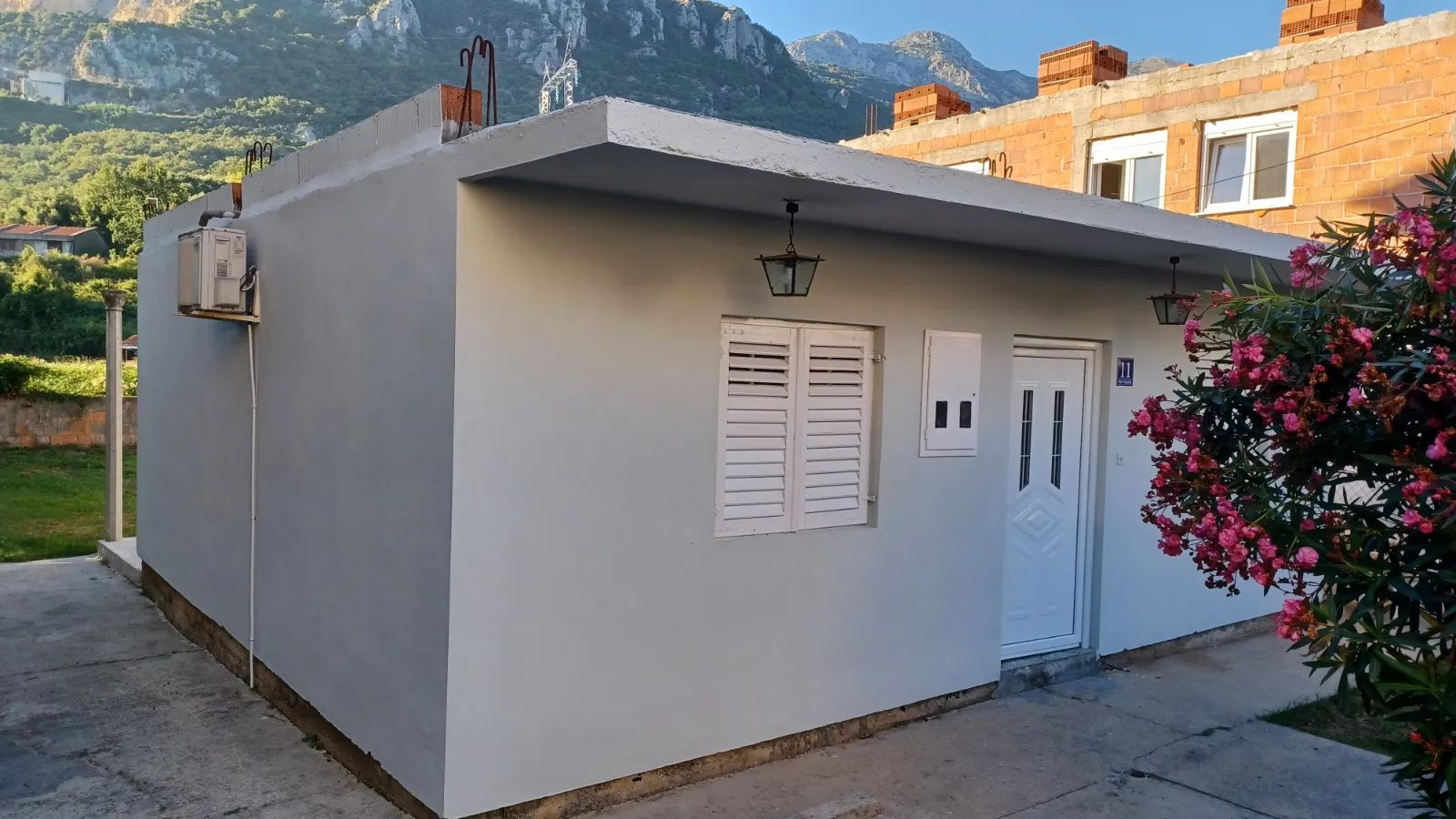 amforaproperty.com/Dvosobna kuća od 60m² sa mogućnošću nadogradnje- Podi, Herceg Novi