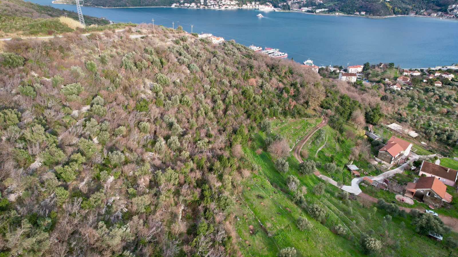 amforaproperty.com/Zemljište sa pogledom na more, 750m², Kamenari, Herceg Novi