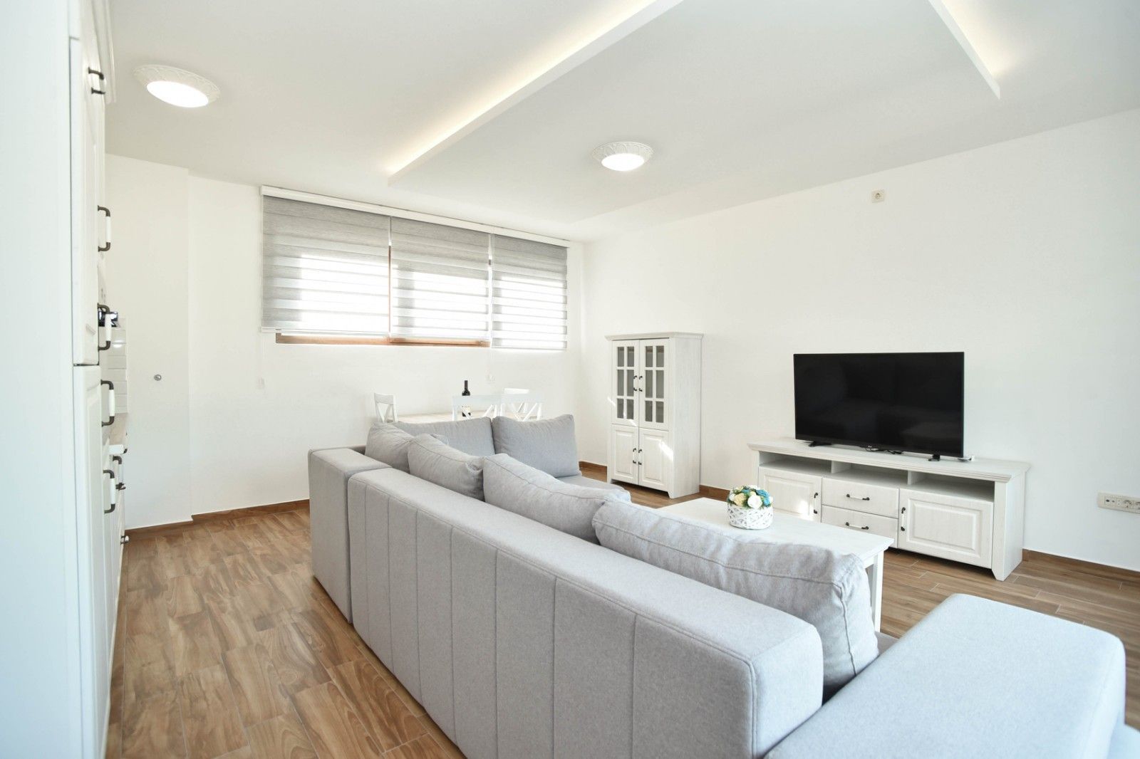 amforaproperty.com/Jednosoban stan 53m² sa pogledom na more na atraktivnoj lokaciji, Bečići
