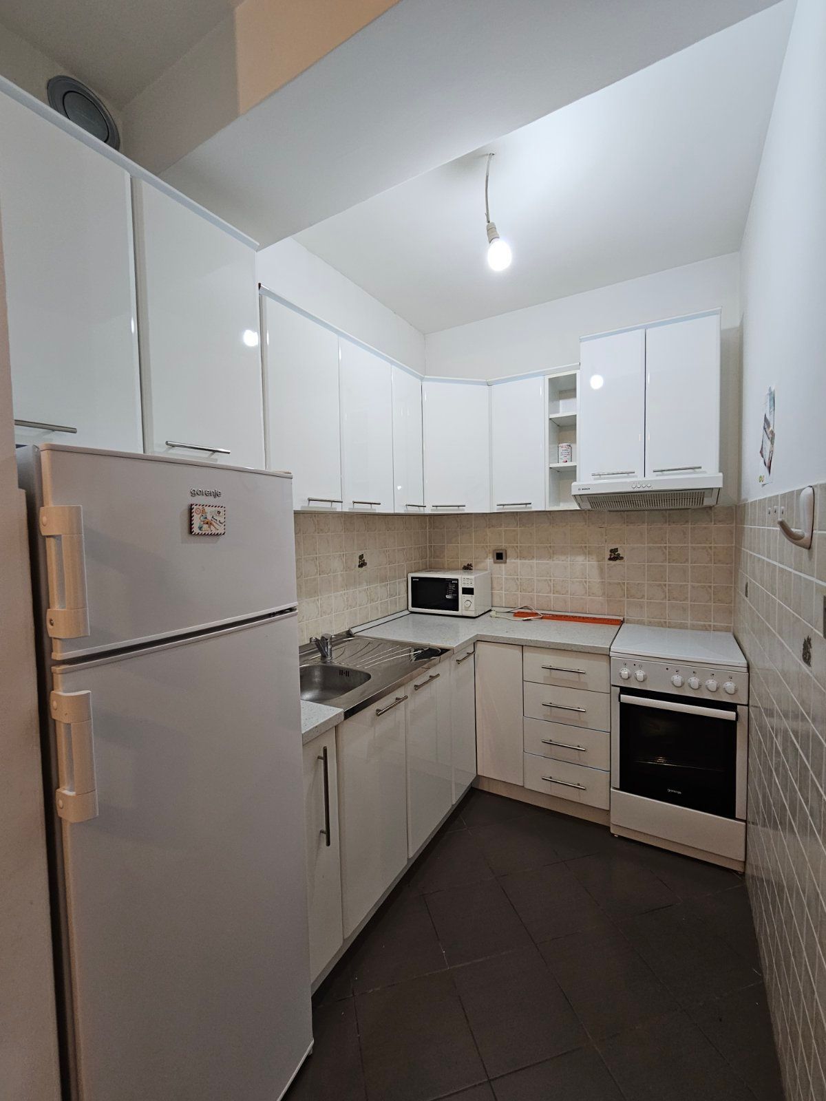 amforaproperty.com/Dvosoban stan u centru Budve sa pogledom na planine i grad, 54 m²