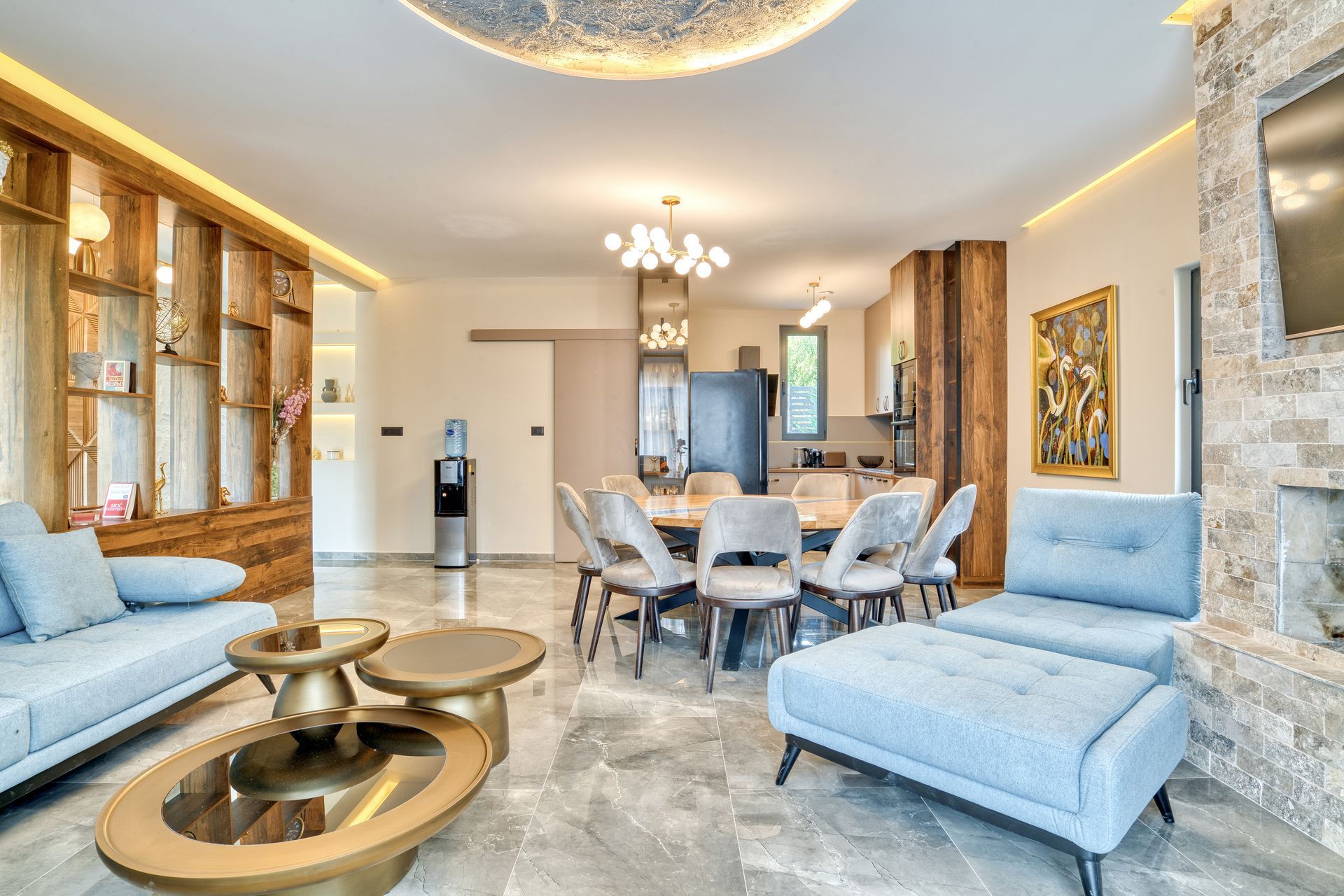 Izdavanje,Kotor,Zagora-Ekskluzivna Vila sa Bazenom, Krovnom Terasom, Đakuzijem i Letnjom Kuhinjom (NA PERIOD DO 01.05.2026) - Amfora Real Estate