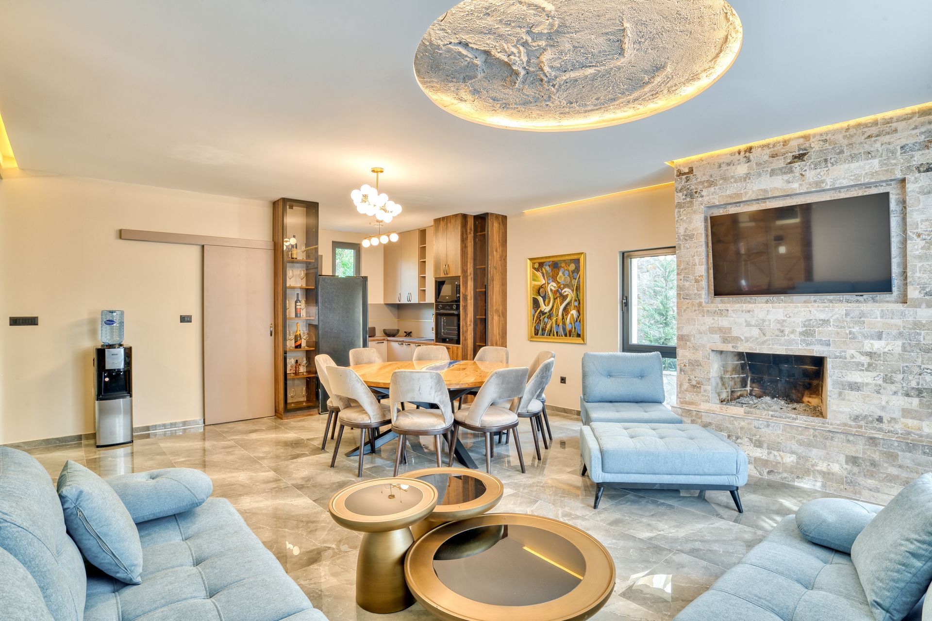 Izdavanje,Kotor,Zagora-Ekskluzivna Vila sa Bazenom, Krovnom Terasom, Đakuzijem i Letnjom Kuhinjom (NA PERIOD DO 01.05.2026) - Amfora Real Estate