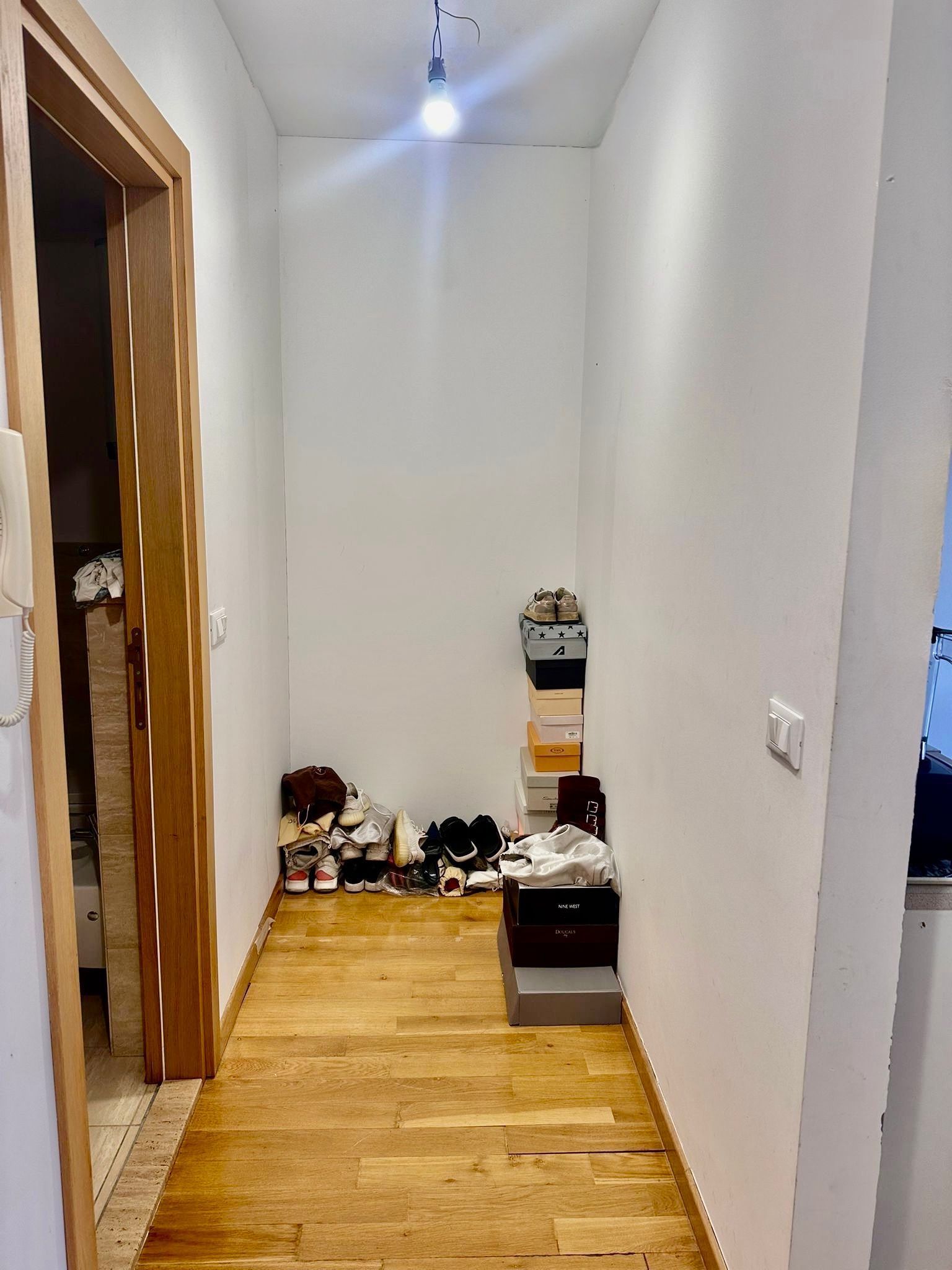 Moderno opremljen dvosoban stan od 85m² u Budvi,Rozino - Amfora Real Estate