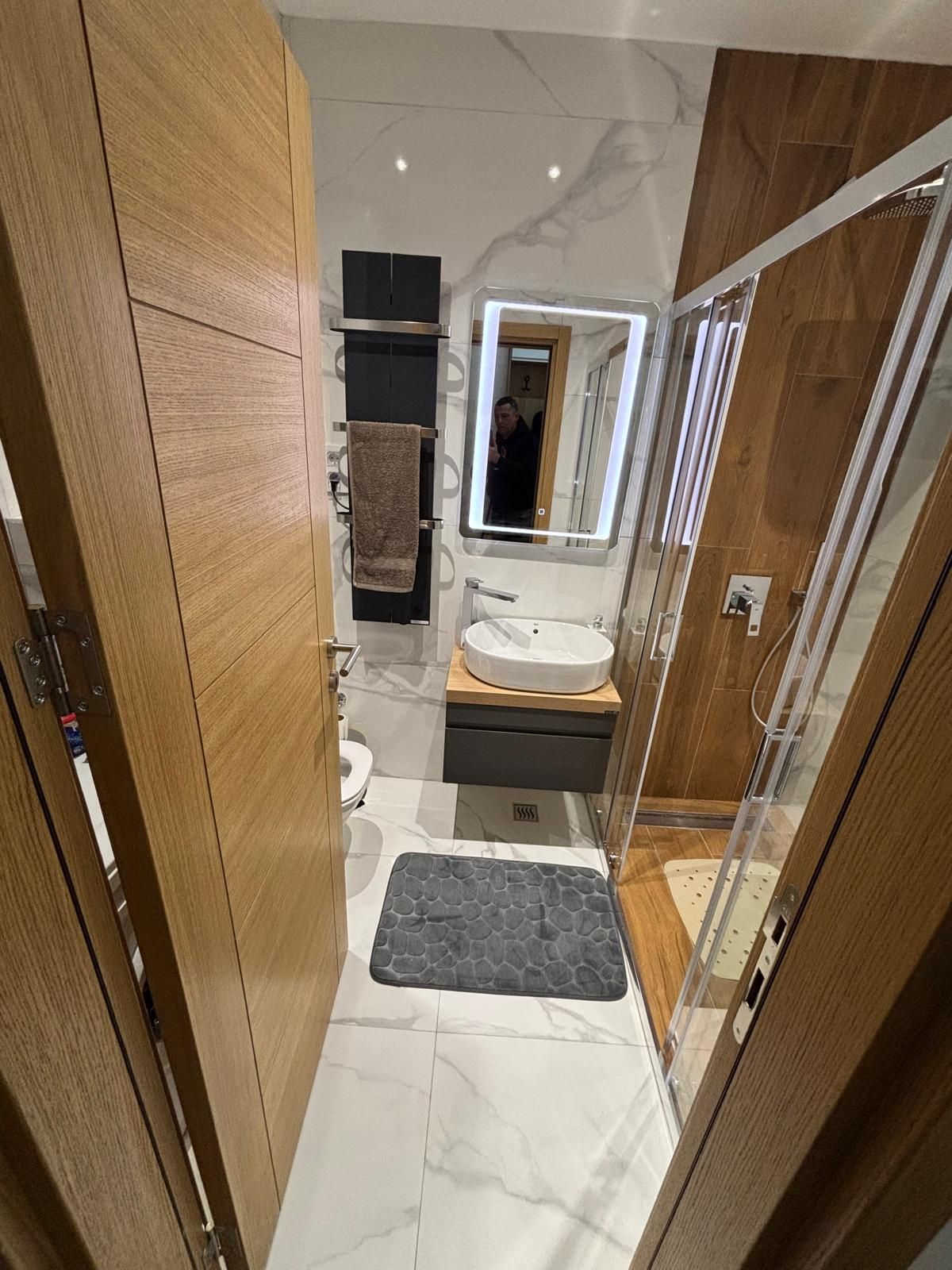 amforaproperty.com/Luksuzan useljiv jednosoban apartman 39m² u kompleksu Balkan Square, Zlatibor
