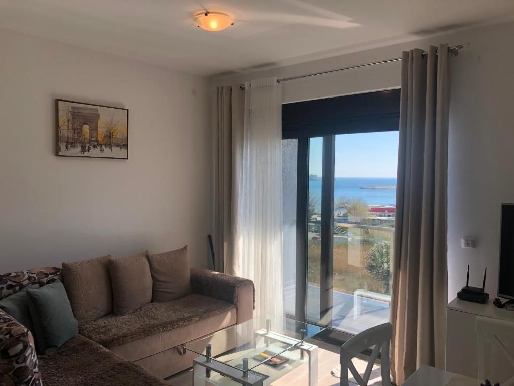 amforaproperty.com/Jednosoban stan 43m2 sa pogledom na more u centru Budve