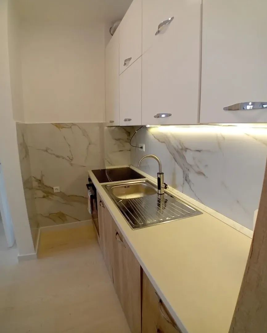 amforaproperty.com/Jednosoban stan 51m2 sa pogledom na more i garaznim mestom-Dubovica,Budva