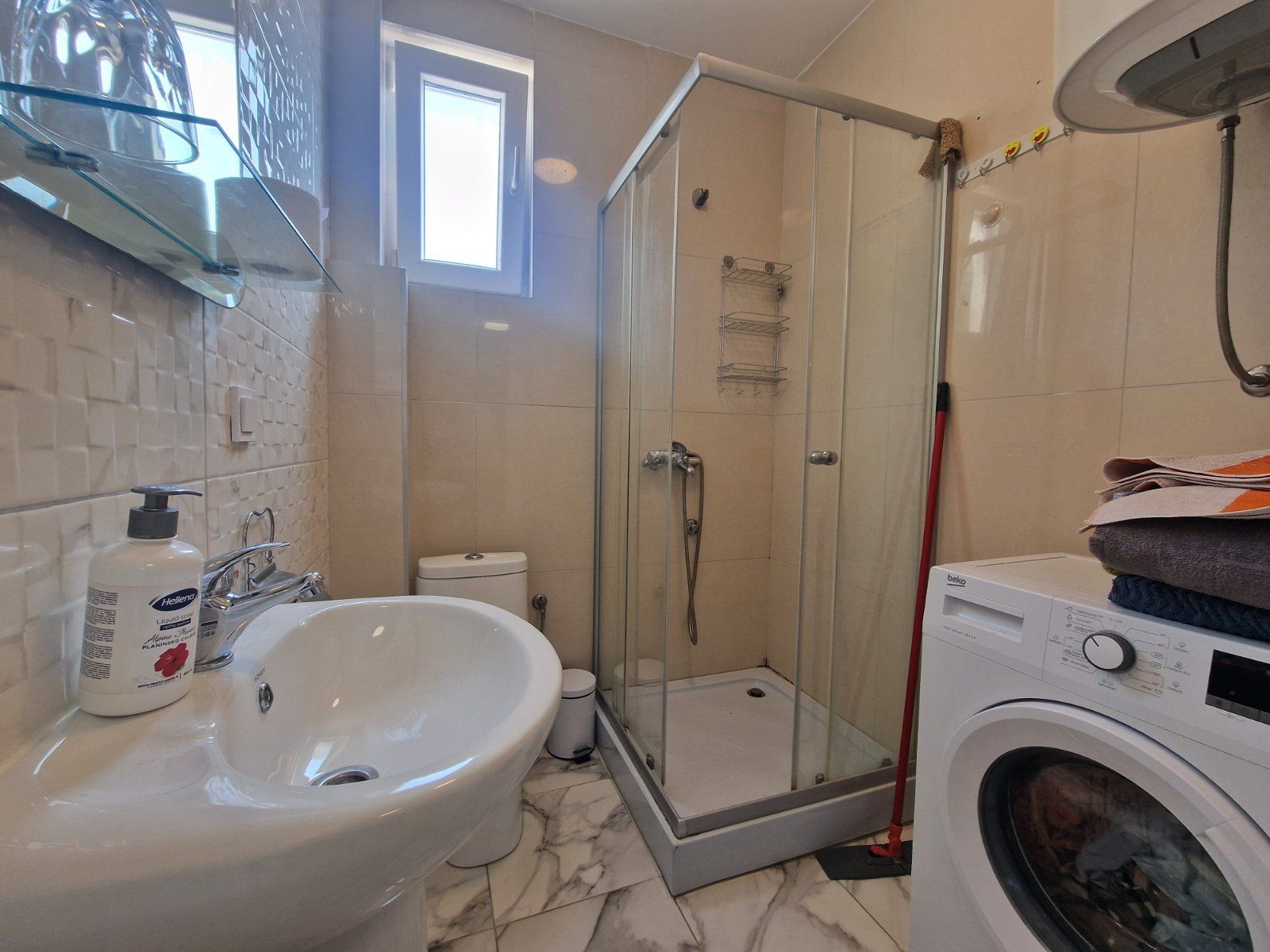 Opremljena garsonjera  31m2 na atraktivnoj lokaciji u Budvi (na period do 01.07.2026) - Amfora Real Estate