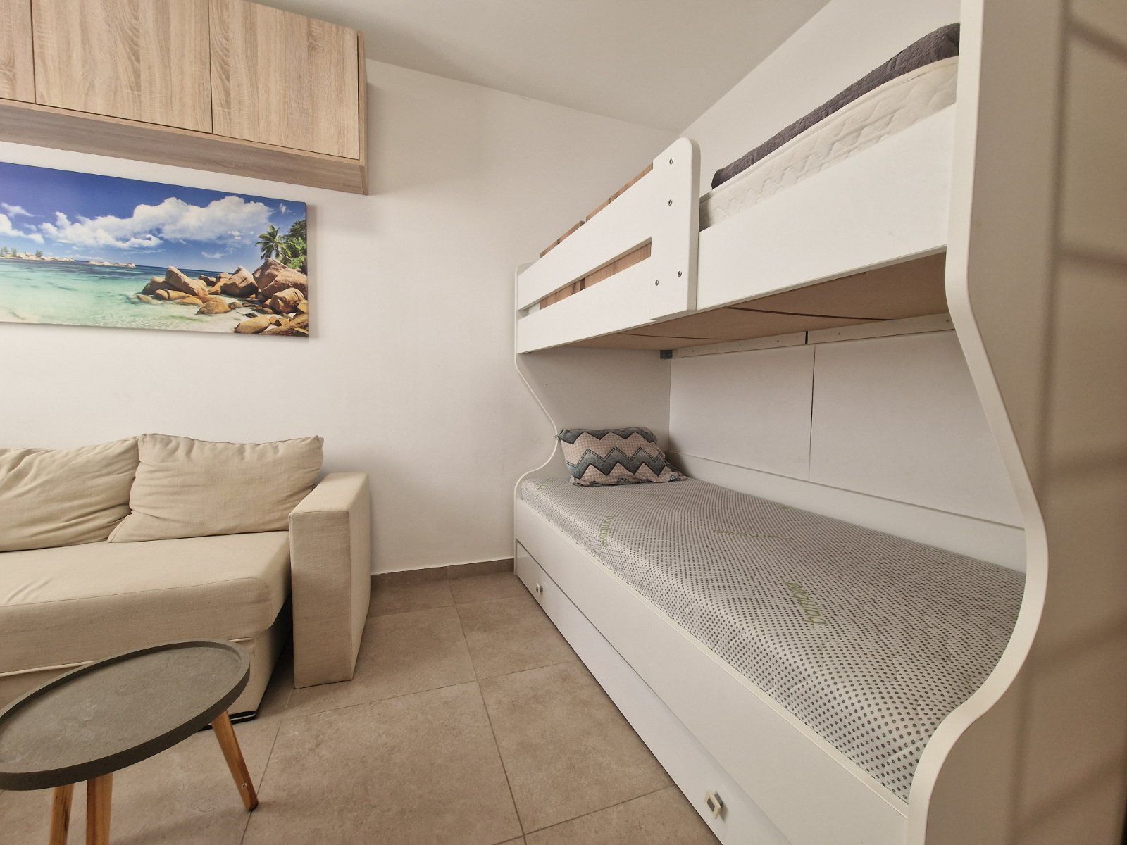 Opremljena garsonjera  31m2 na atraktivnoj lokaciji u Budvi (na period do 01.07.2026) - Amfora Real Estate