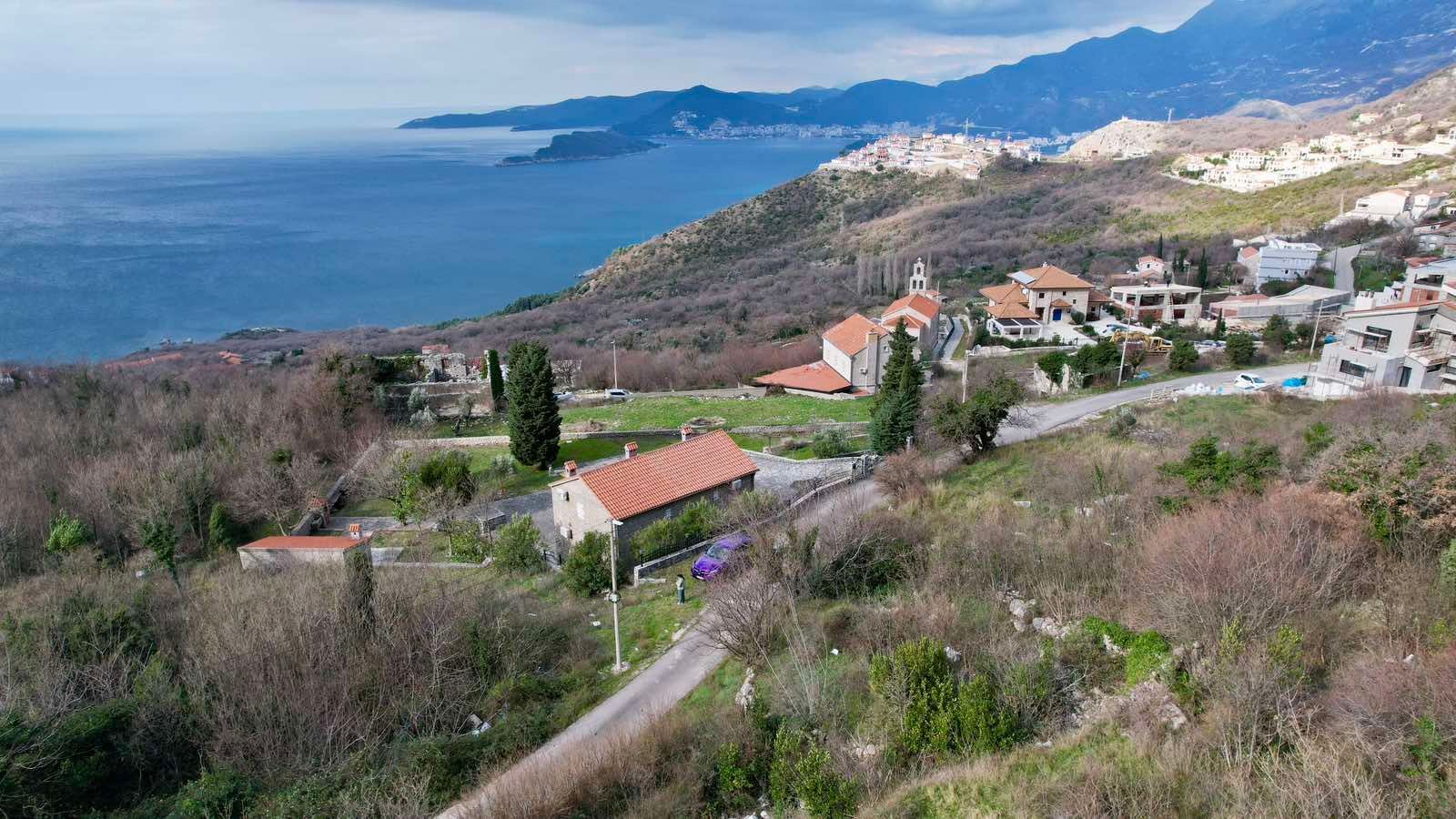 amforaproperty.com/Plac 155m² sa pogledom na more, Blizikuće, Budva