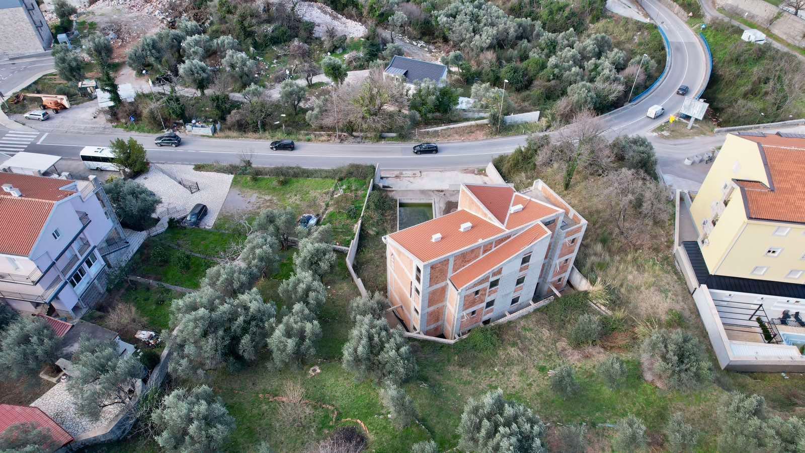 amforaproperty.com/Urbanizovan plac 808 m² sa pogledom na more -Kamenovo,Budva