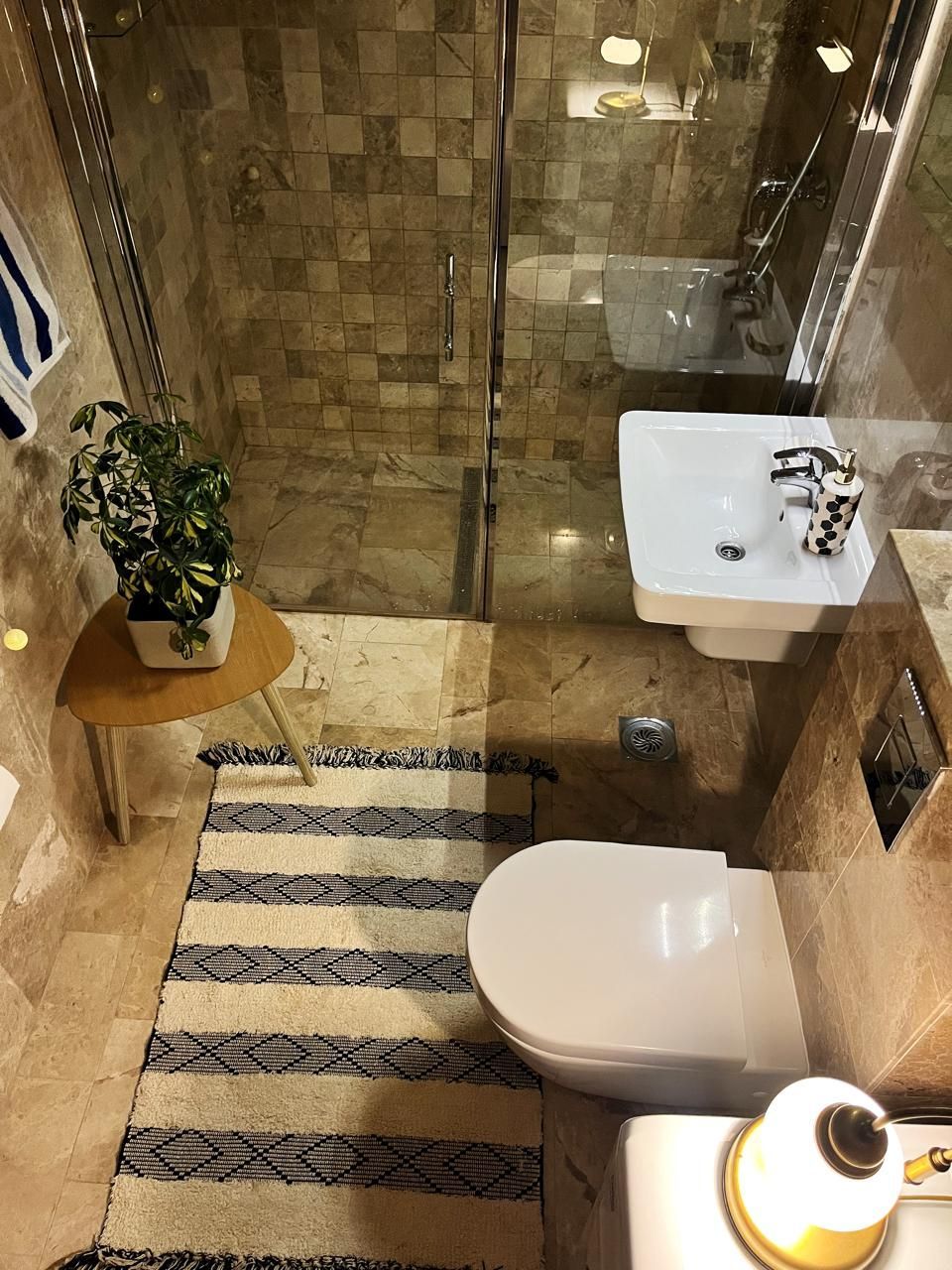 amforaproperty.com/Przno-Luksuzan jednosoban stan 74m2 sa parking mestom
