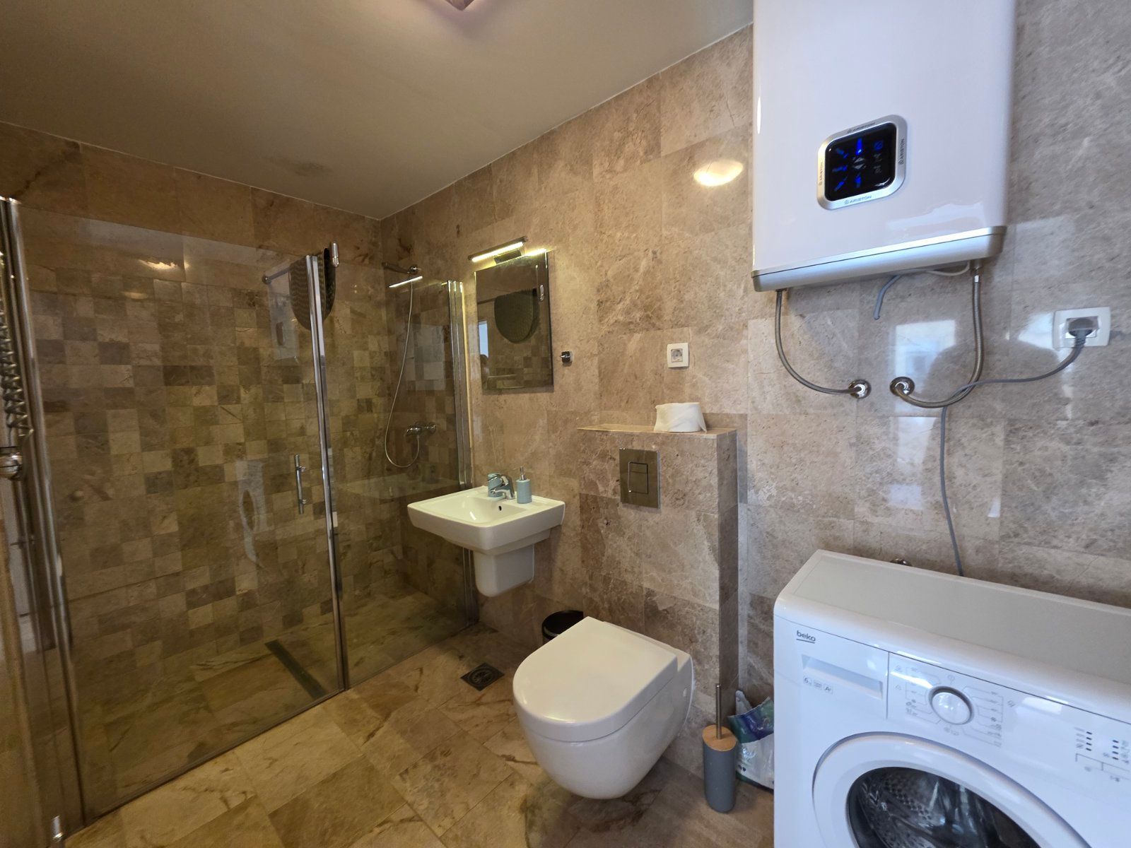 Przno-Luksuzan jednosoban stan 74m2 sa parking mestom - Amfora Real Estate