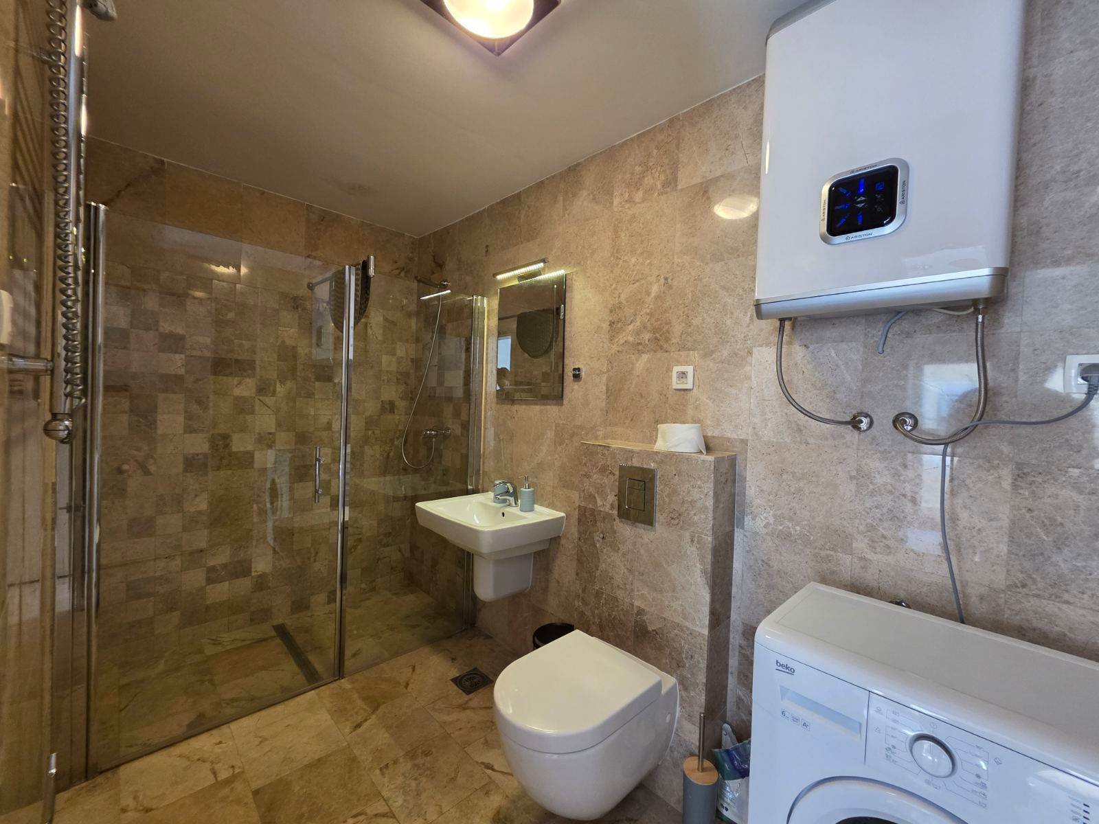 Przno-Luksuzan jednosoban stan 74m2 sa parking mestom - Amfora Real Estate