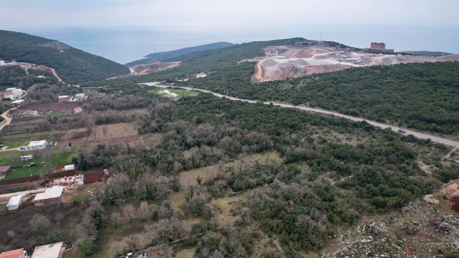 amforaproperty.com/Neurbanizovano zemljiste 480m² sa pogledom na more-Višnjeva, Kotor