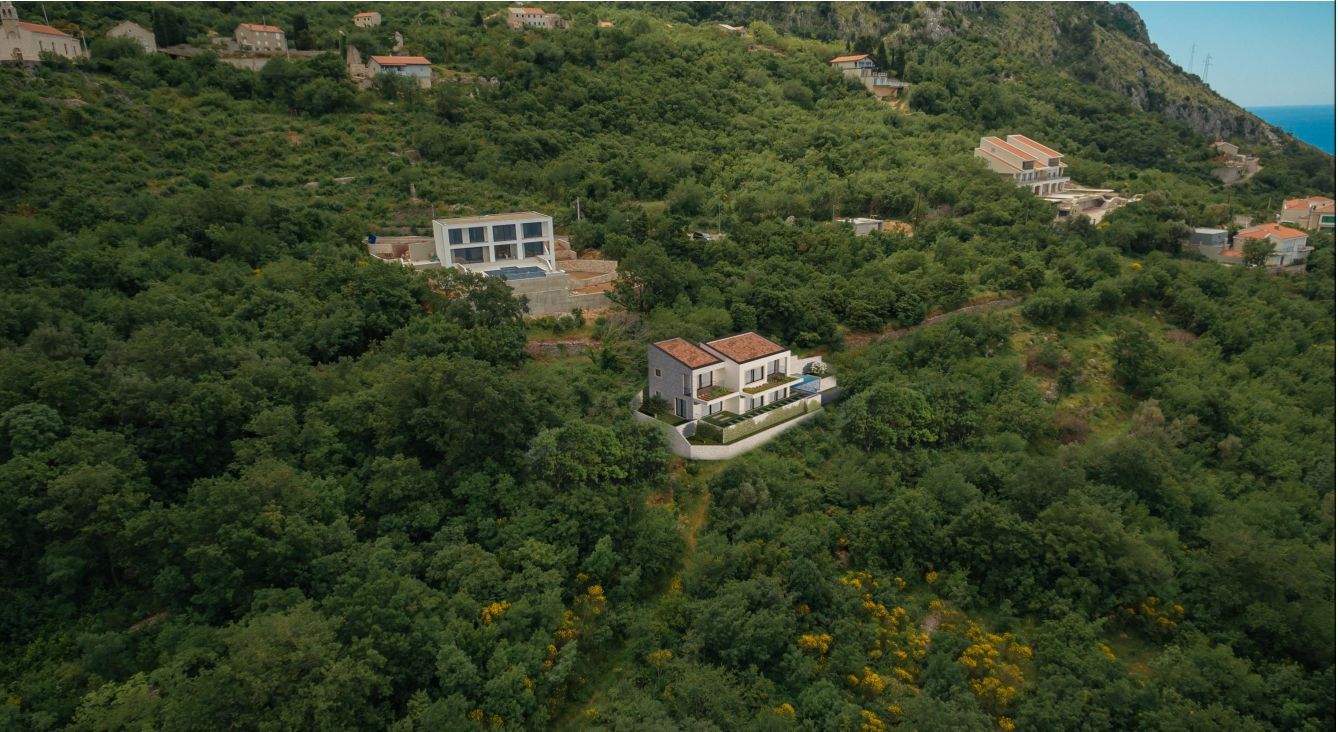 Luksuzna vila u izgradnji 290m² sa panoramskim pogledom na more – Blizikuće, Budva - Amfora Real Estate