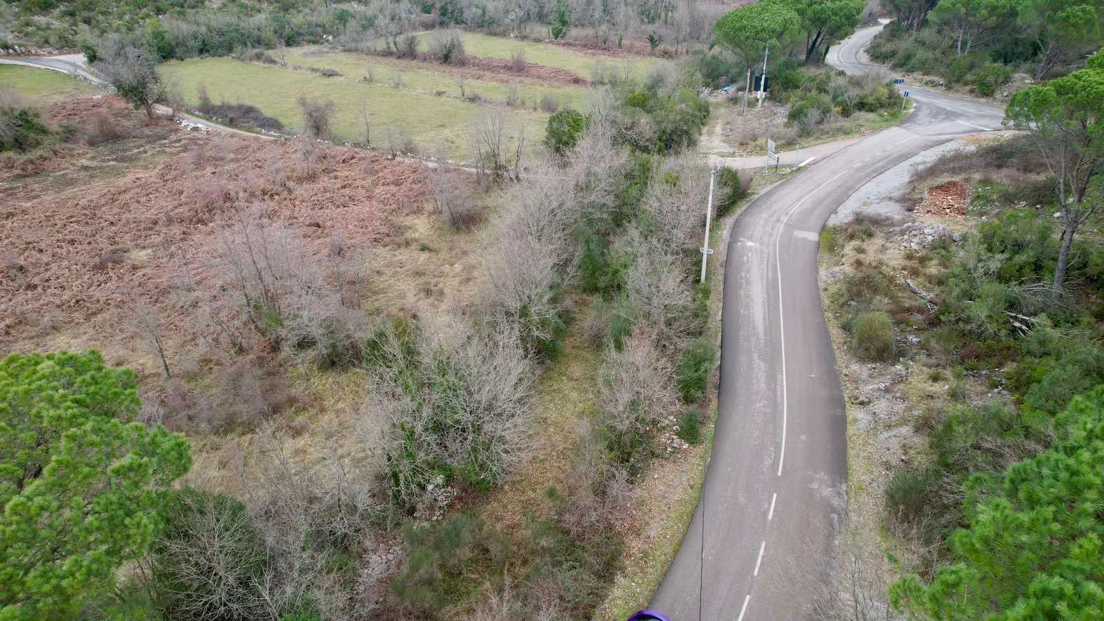 Urbanizovan plac 950m² na atraktivnoj lokaciji – Zagora, Kotor - Amfora Real Estate