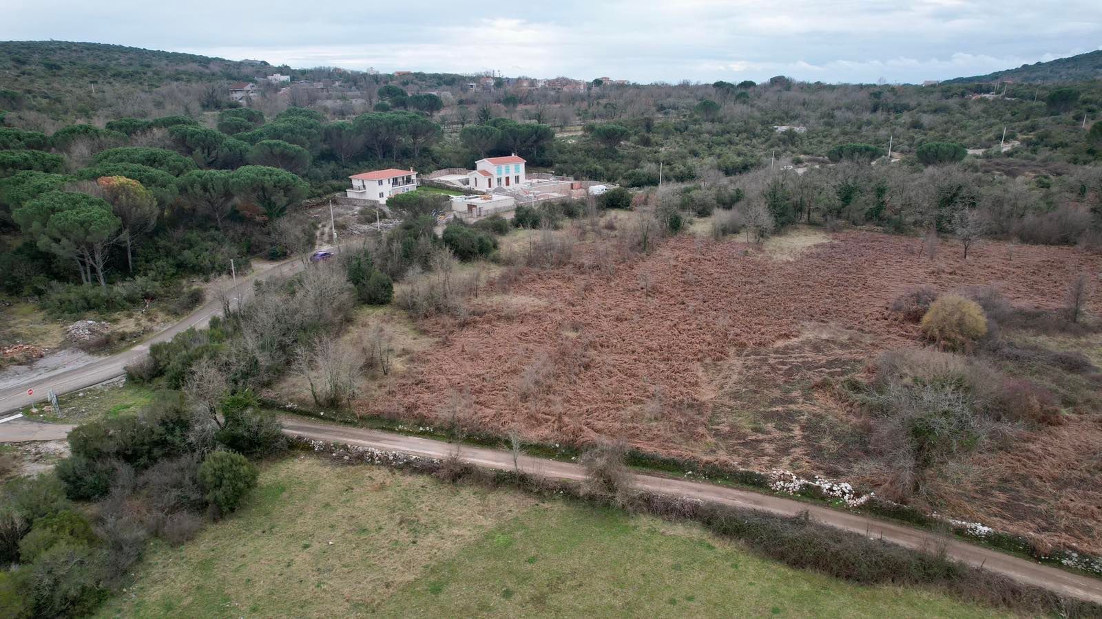 Urbanizovan plac 1000m² na atraktivnoj lokaciji – Zagora, Kotor - Amfora Real Estate