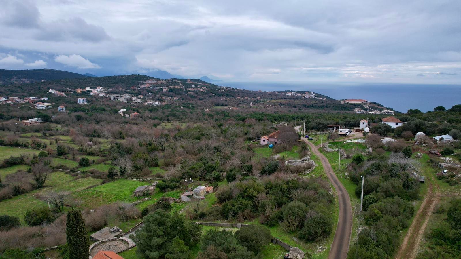 amforaproperty.com/Urbanizovan plac 2700m² – Zagora, Kotor