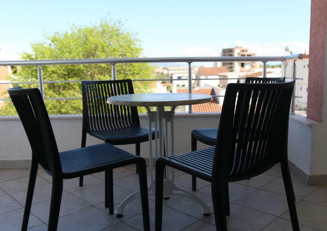 Hotel 1.200m² sa restoranom i placem 800m² – Donji Štoj, Ulcinj - Amfora Real Estate