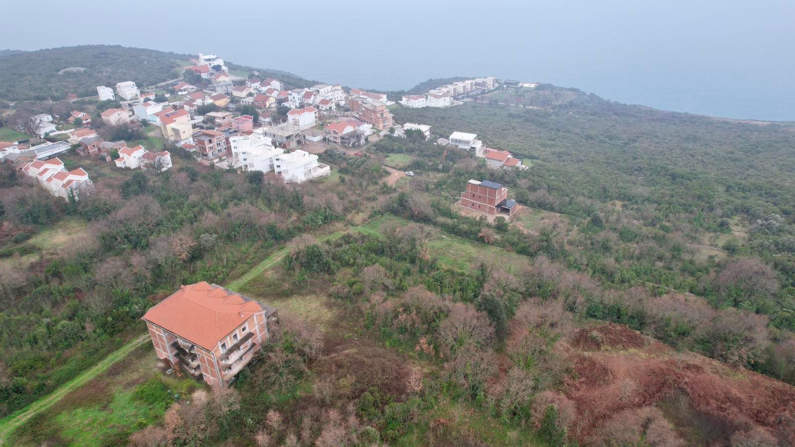 Urbanizovan plac 2500m2 sa pogledom na more- Krimovica,Kotor - Amfora Real Estate