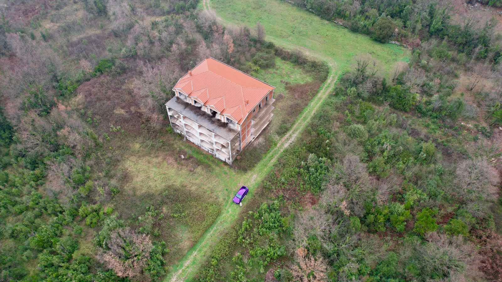 Urbanizovan plac 2500m2 sa pogledom na more- Krimovica,Kotor - Amfora Real Estate