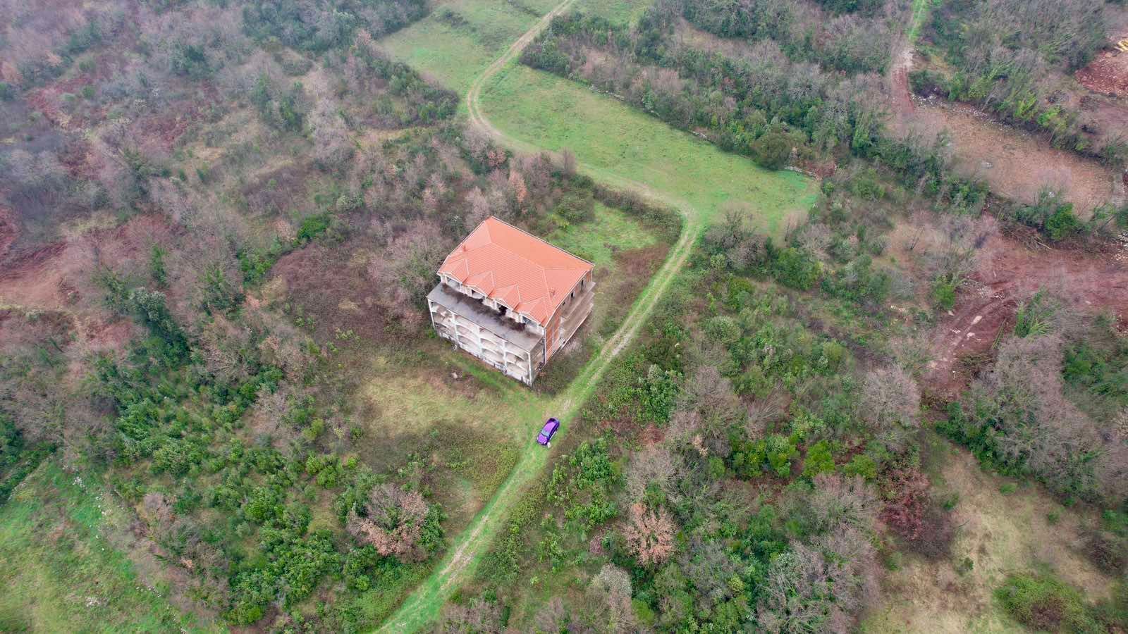 Urbanizovan plac 2500m2 sa pogledom na more- Krimovica,Kotor - Amfora Real Estate